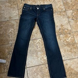 Express jeans size 6 barely boot with stretch. New without tags